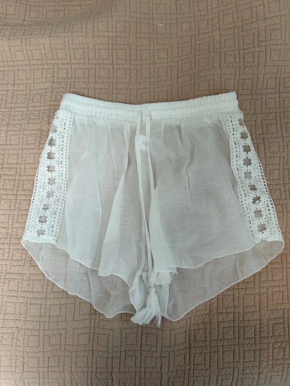 Elan White Sheer Elastic Waist Cover Up shorts